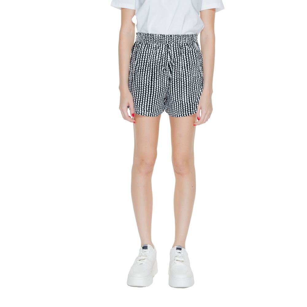 Only - Relaxed Geometric Print Viscose Shorts - Black White Only