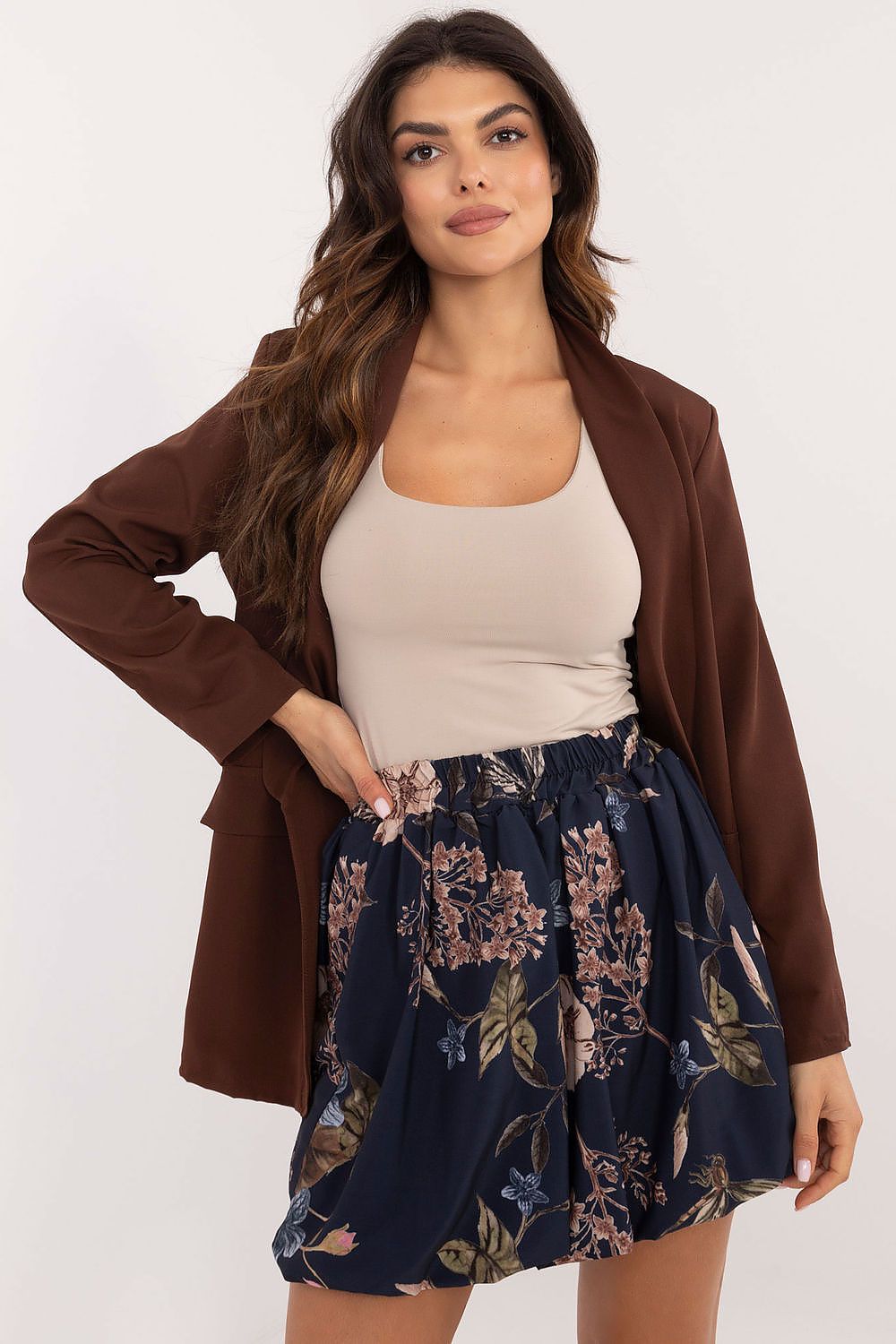  Kort nederdel model 201765 Italy Moda 