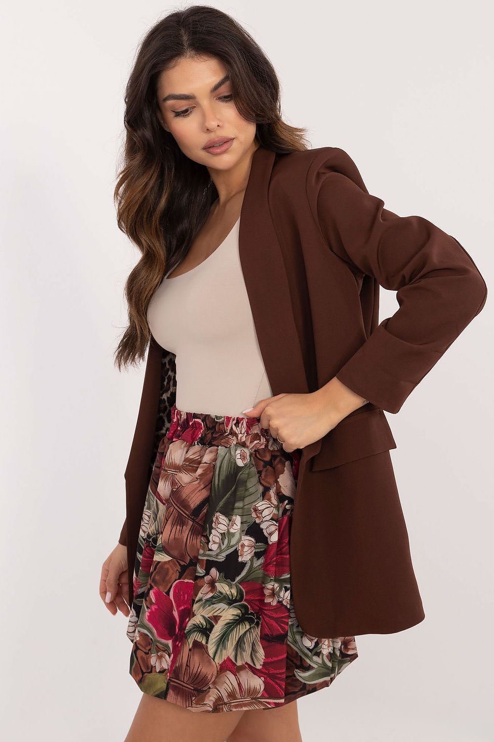  Kort nederdel model 201773 Italy Moda 