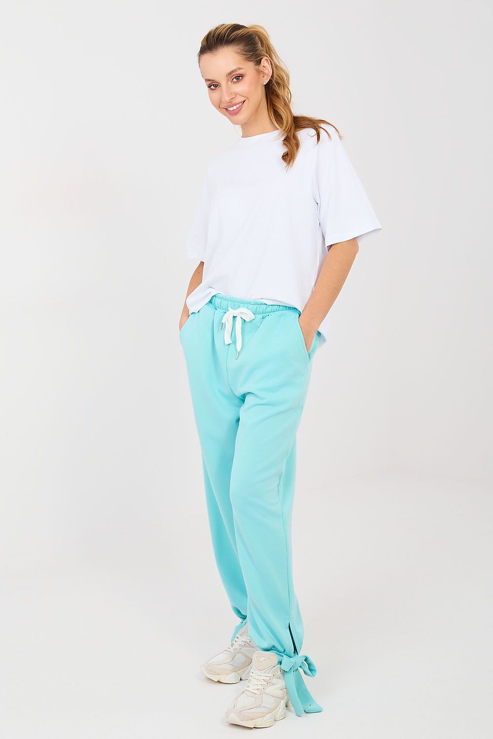  Træningsdragt bukser model 223468 Italy Moda 