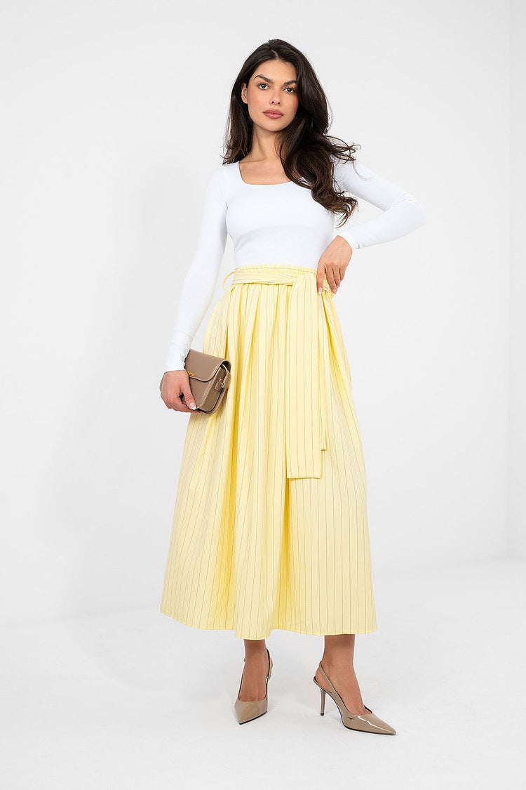  Nederdel model 224834 Italy Moda 